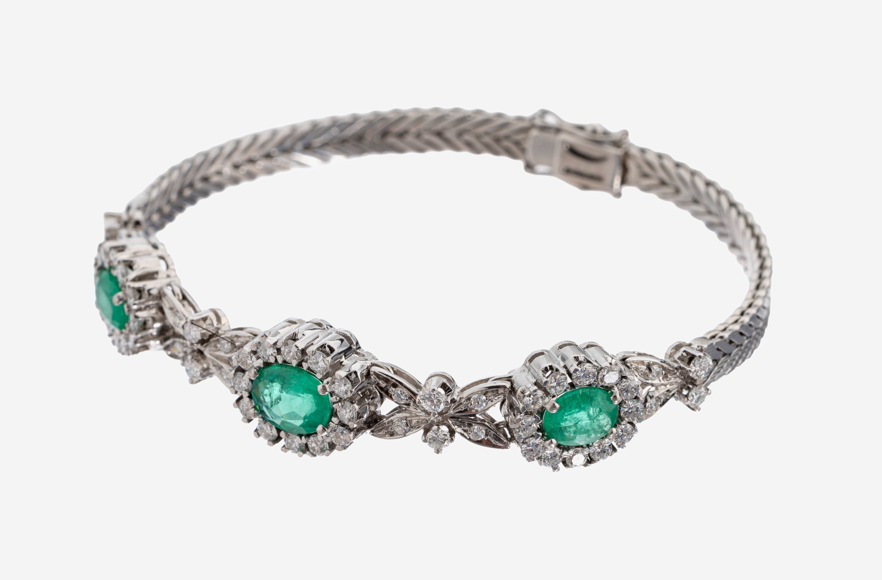 Image 27130621 - 18 kt Gold Smaragd-Diamant-Armband, WG 750/000, 3 ovalfacett. Smaragde zus. ca. 2.60 ...