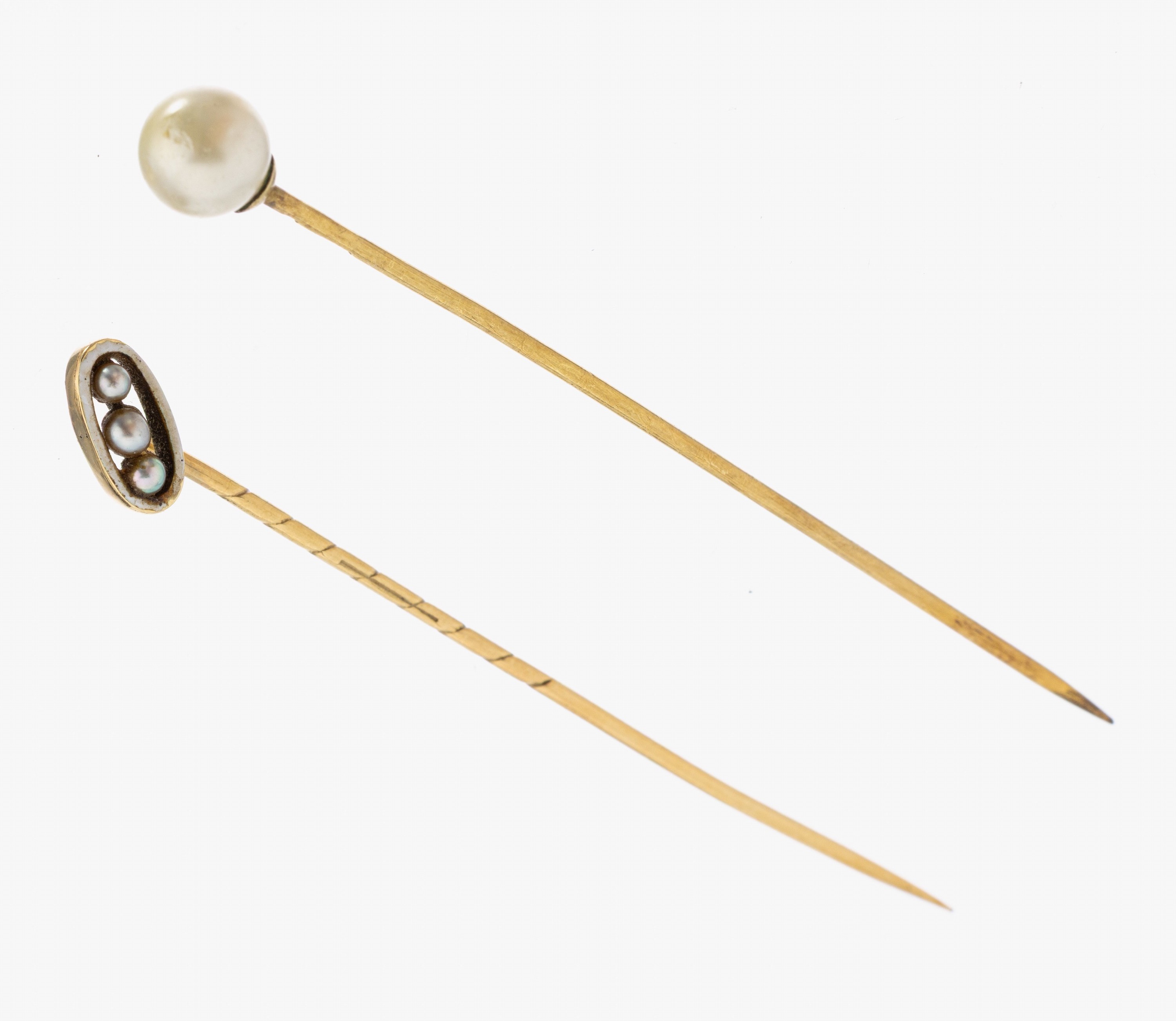 Image 27130625 - 14 kt Gold Perl-Stabnadel, um 1930, GG 585/000 gepr., ovaler Kopf mit 3 kl. ...