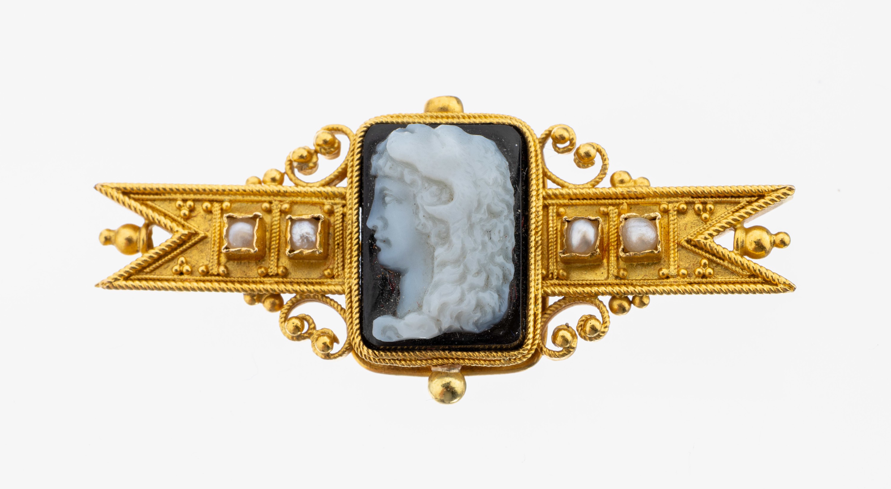 Image 27130626 - 18 kt Gold Kamee-Brosche, um 1890, GG 750/000 gepr., mittig Kamee, Achat auf Onyx, ...
