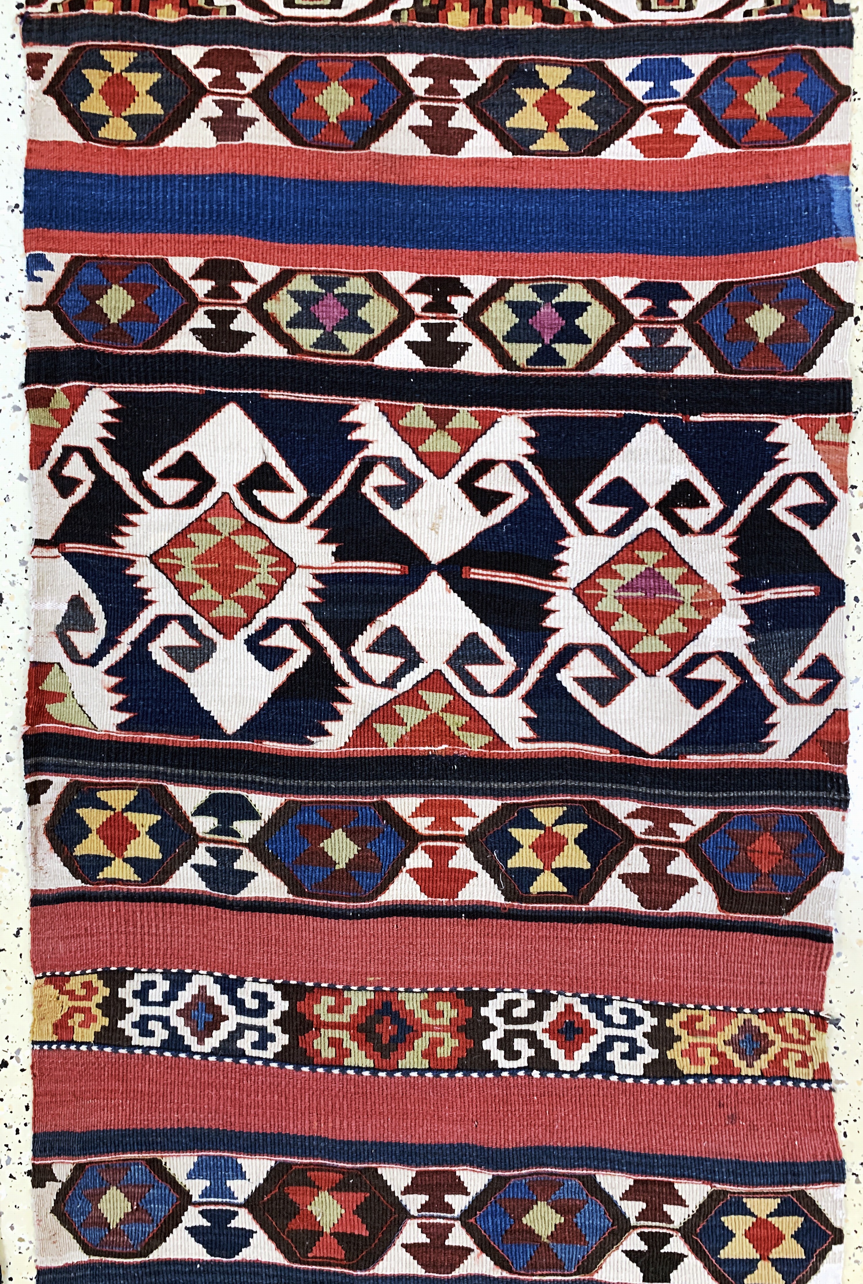 Detail f: Konya Kelim antik, Türkei, 19.Jhd, Wolle auf Wolle, ca. 390 x 155 cm, Zwei getrennte Bahnen, EHZ: 2(kleine restaurierungen).