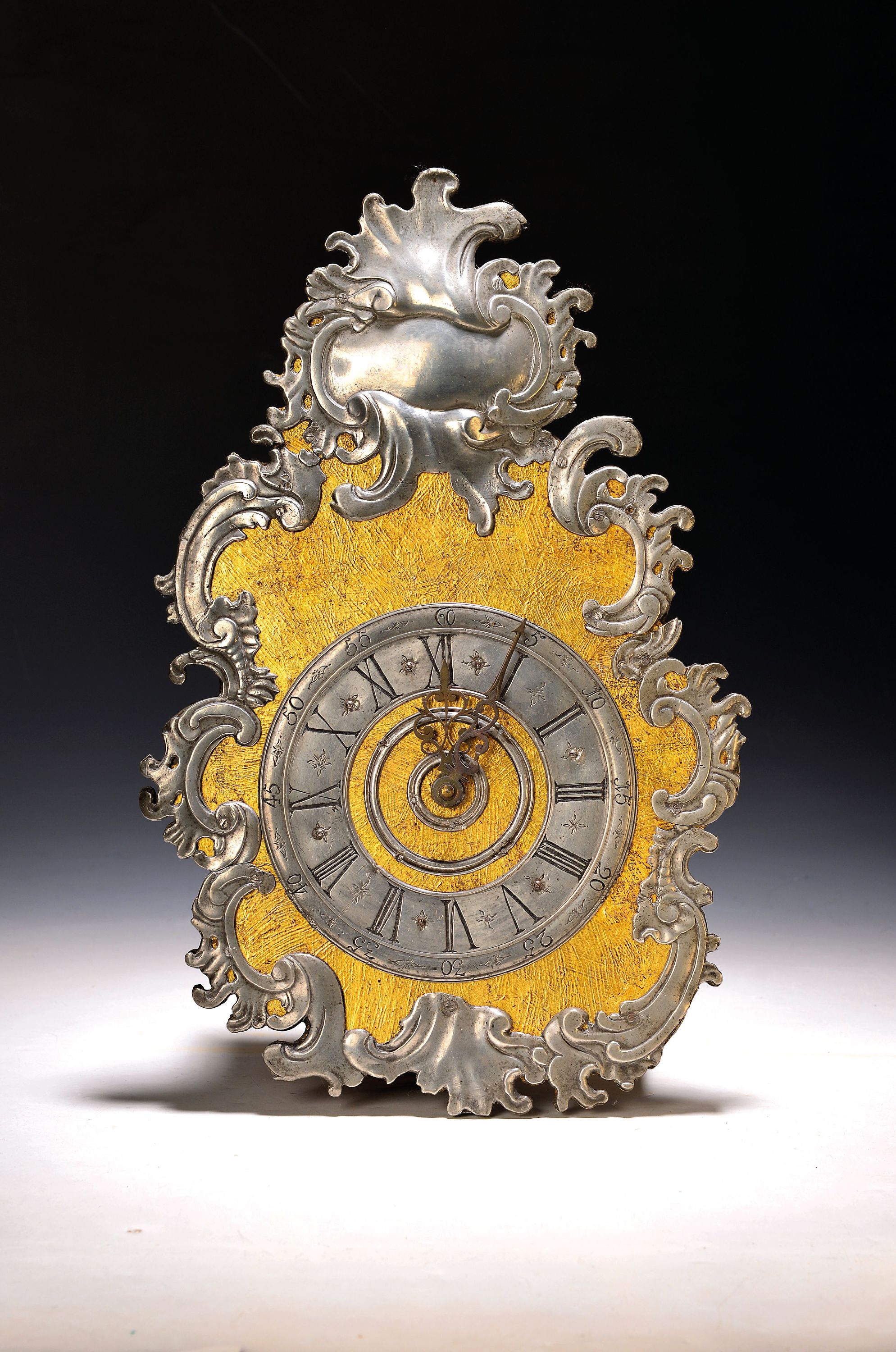 Image 27130681 - Wanduhr und Barometer, neuzeitlich, a) Barometer, Frankreich, Durchmesser ca. 24cm, ...