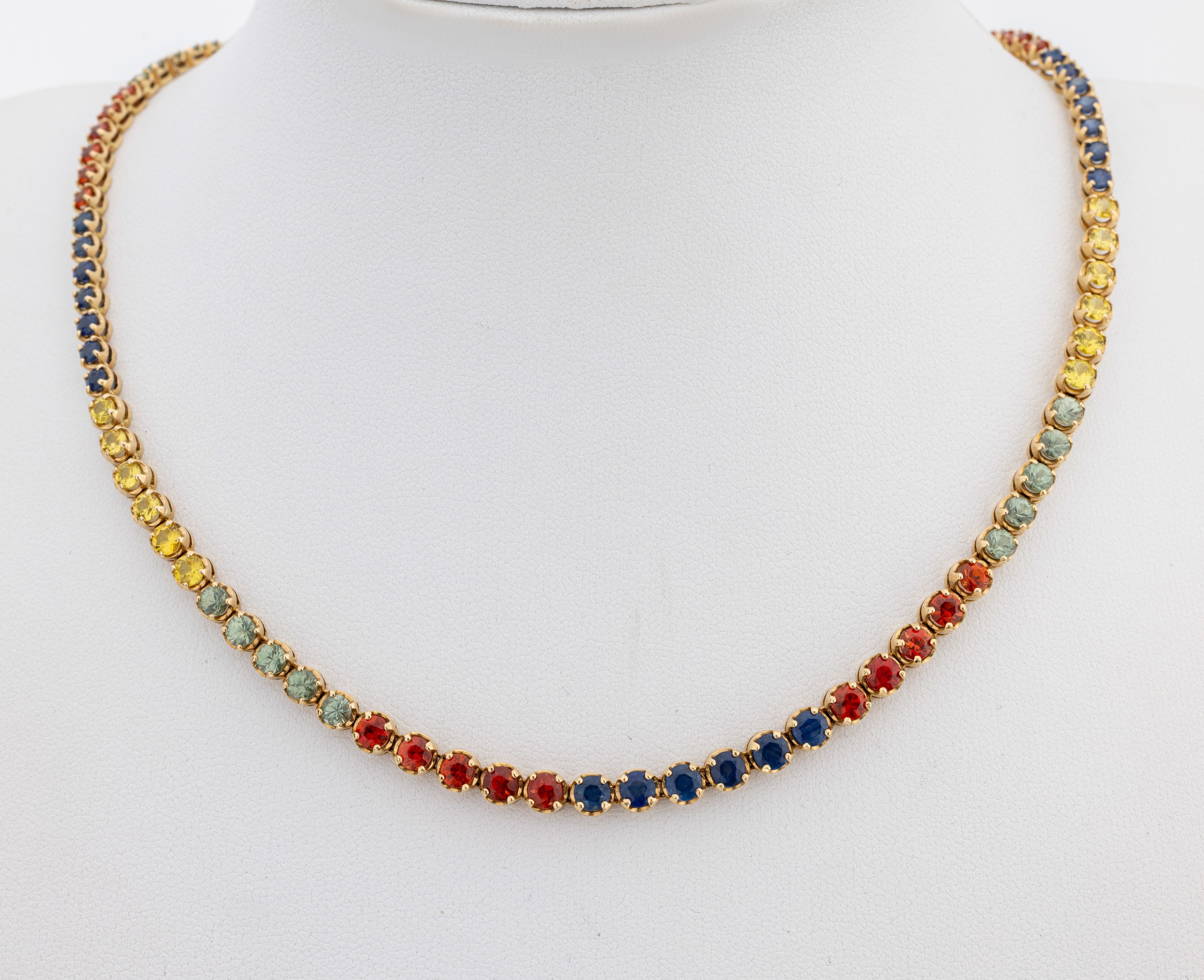 Image 27130682 - 14 kt Gold Saphir-Collier, GG 585/000, im Verlauf rundfacett. Saphire in versch. Farben ...