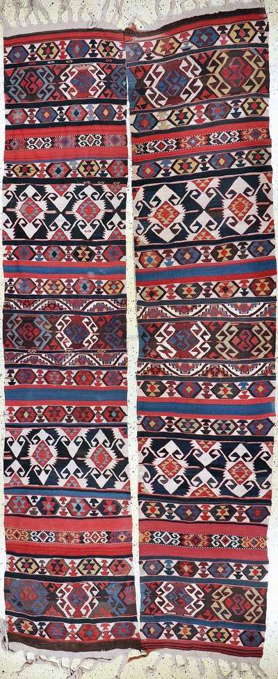 Image Konya Kilim antique, Turkey, 19th century, wool on wool, approx. 390 x 155 cm, two ...