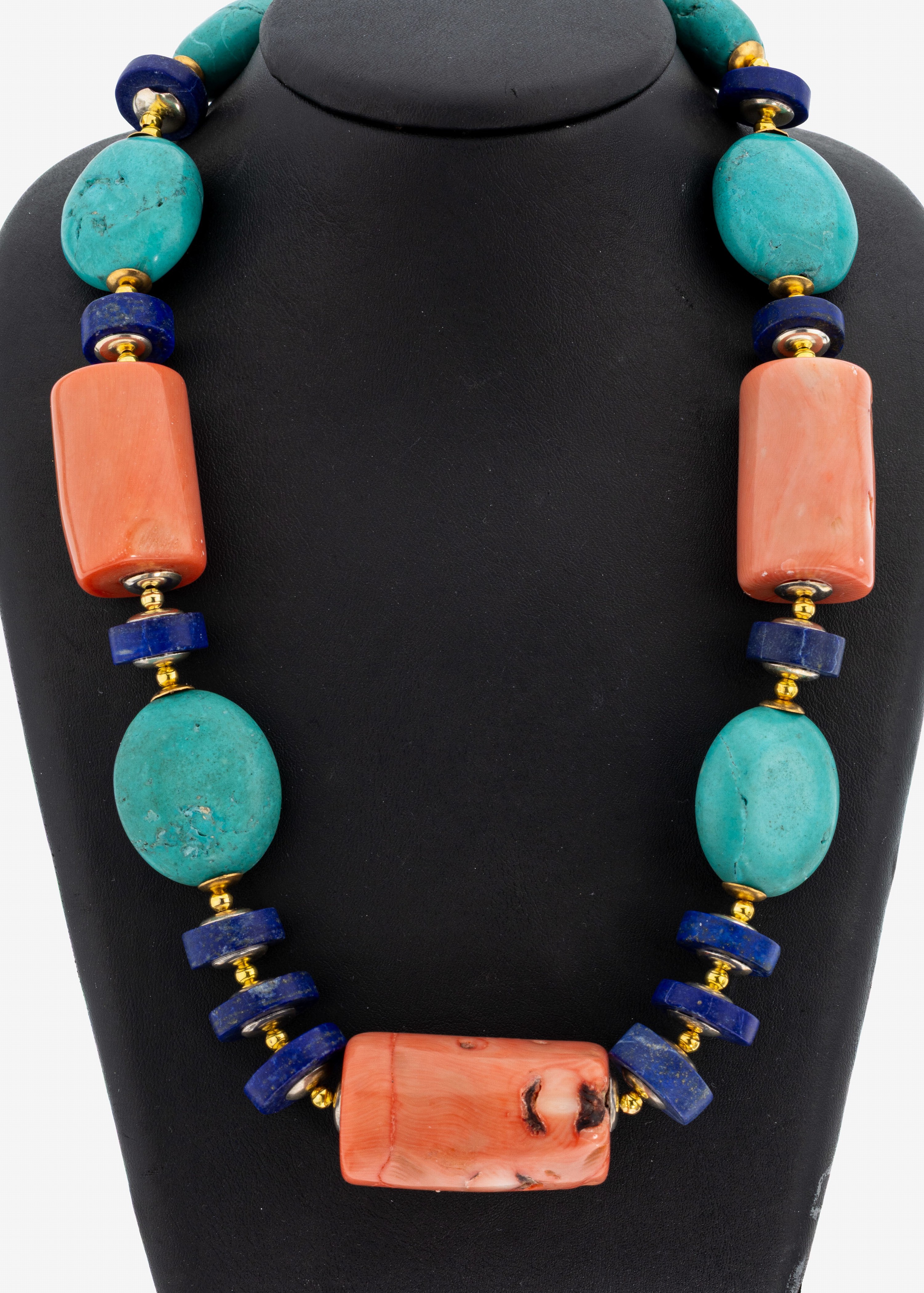Image 27130854 - Ausgefallenes Collier, Karabinerschließe und Zwischenmonturen Silber vergoldet, ...