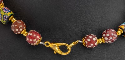 27130841a - Ausgefallenes Muranoglas-Collier, Karabinerschließe und Zwischenmonturen Metall ...