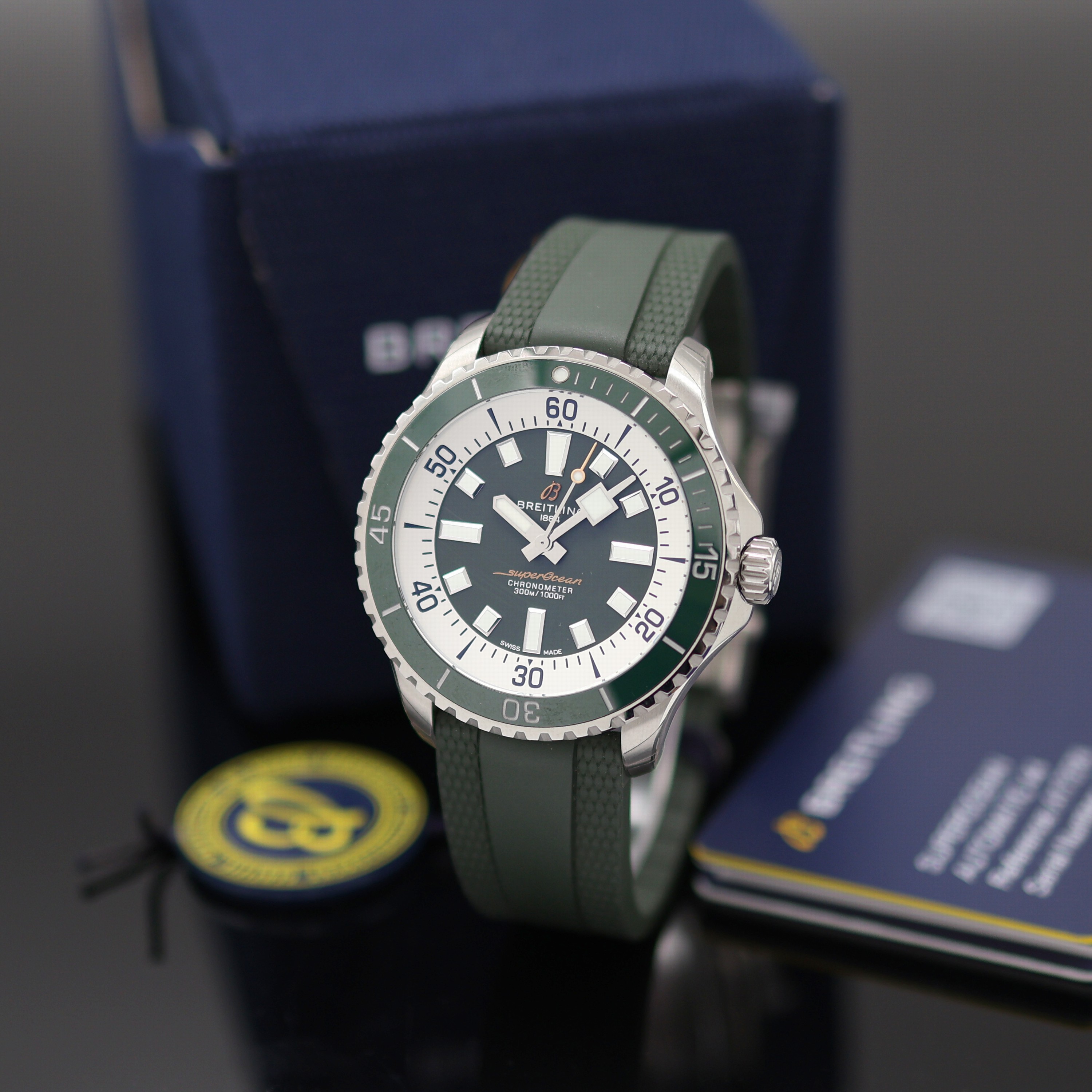 Image 27130944 - BREITLING Superocean Chronometer ungetragene Herrenarmbanduhr Referenz A17376, ...