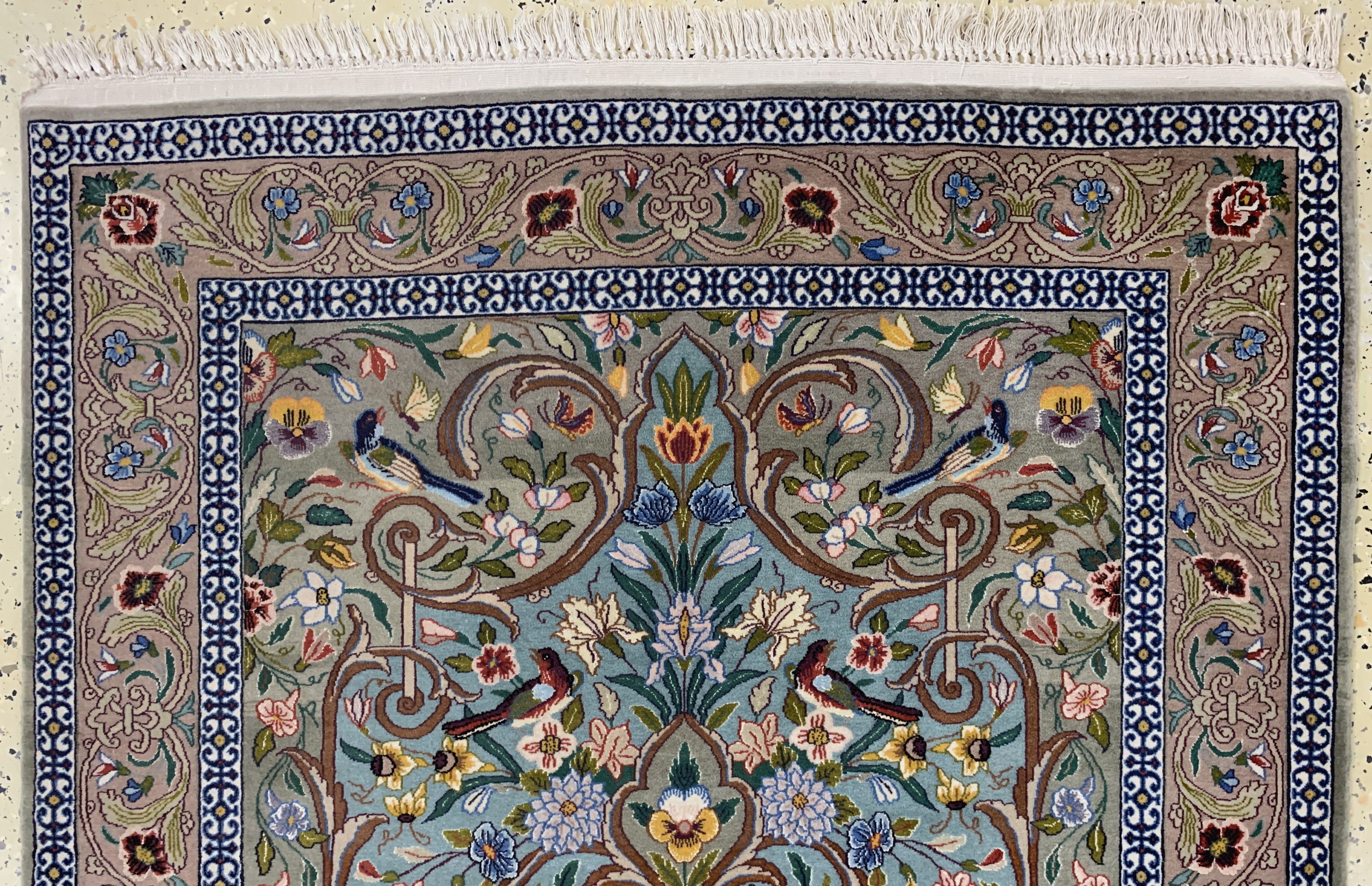 Detail a: Esfahan fein Persien, signiert"Ali Nabawi",Mitte 20.Jhd, Korkwolle mit und auf Seide, ca.160 x 108 cm, EHZ: 2