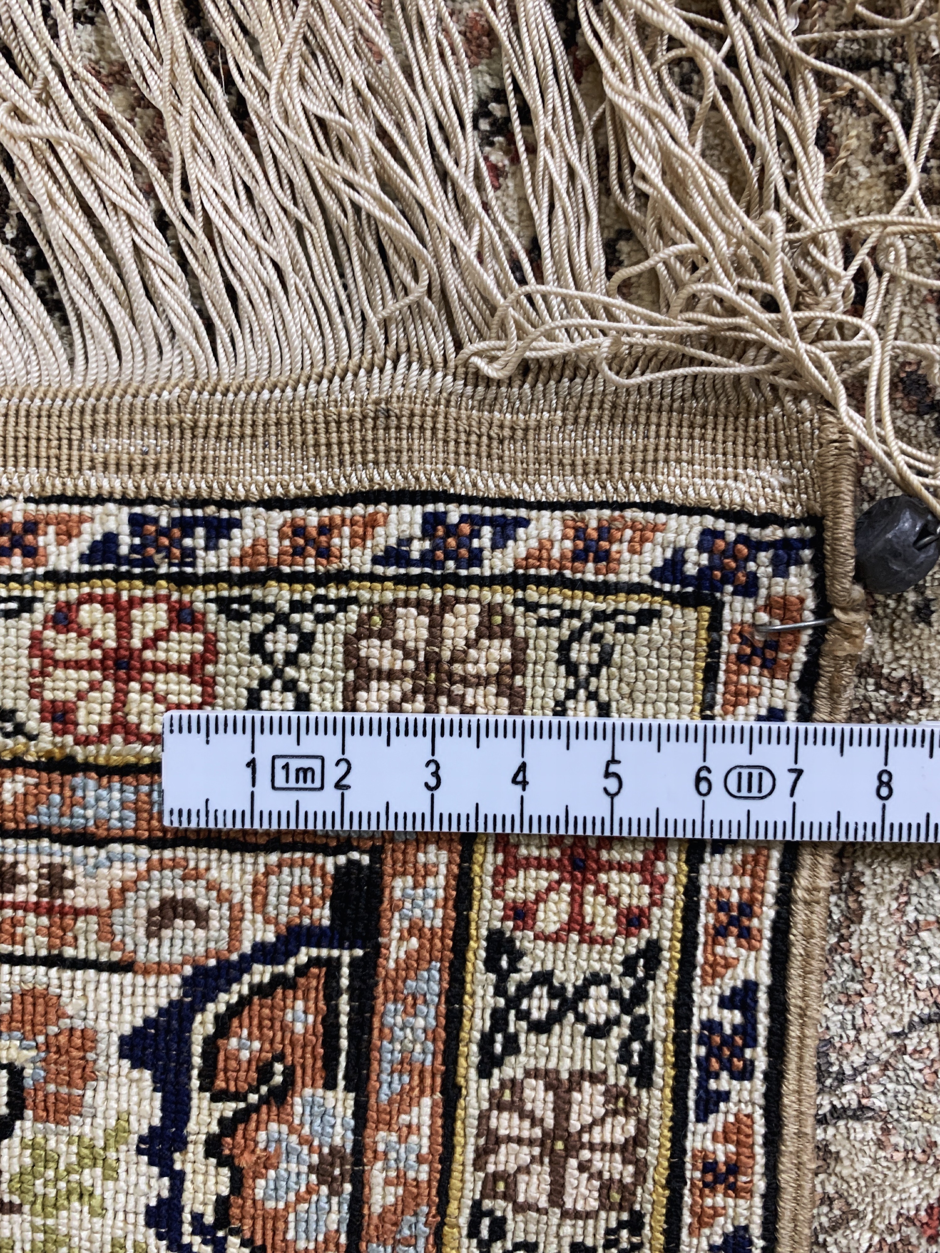 Detail d: Seiden Kayseri"Saf", Türkei, Mitte 20.Jhd, reine Naturseide, ca. 115 x 80 cm, EHZ: 1-2