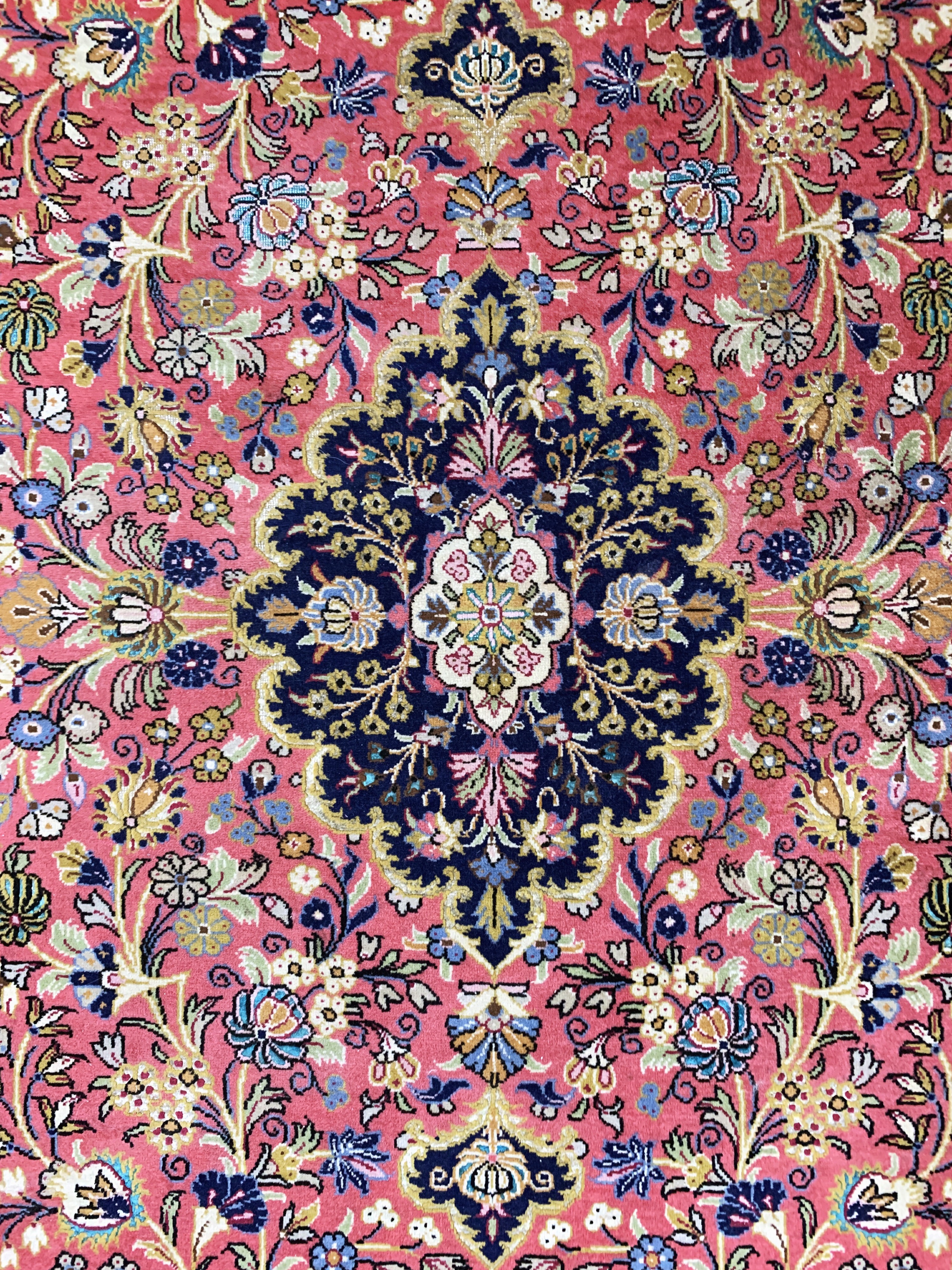 Detail c: Ghom Kork fein, Persien, Mitte 20.Jhd, Korkwolle mit Seide, ca. 160 x 105 cm, ca. 500.000 Kn/qm, EHZ: 2
