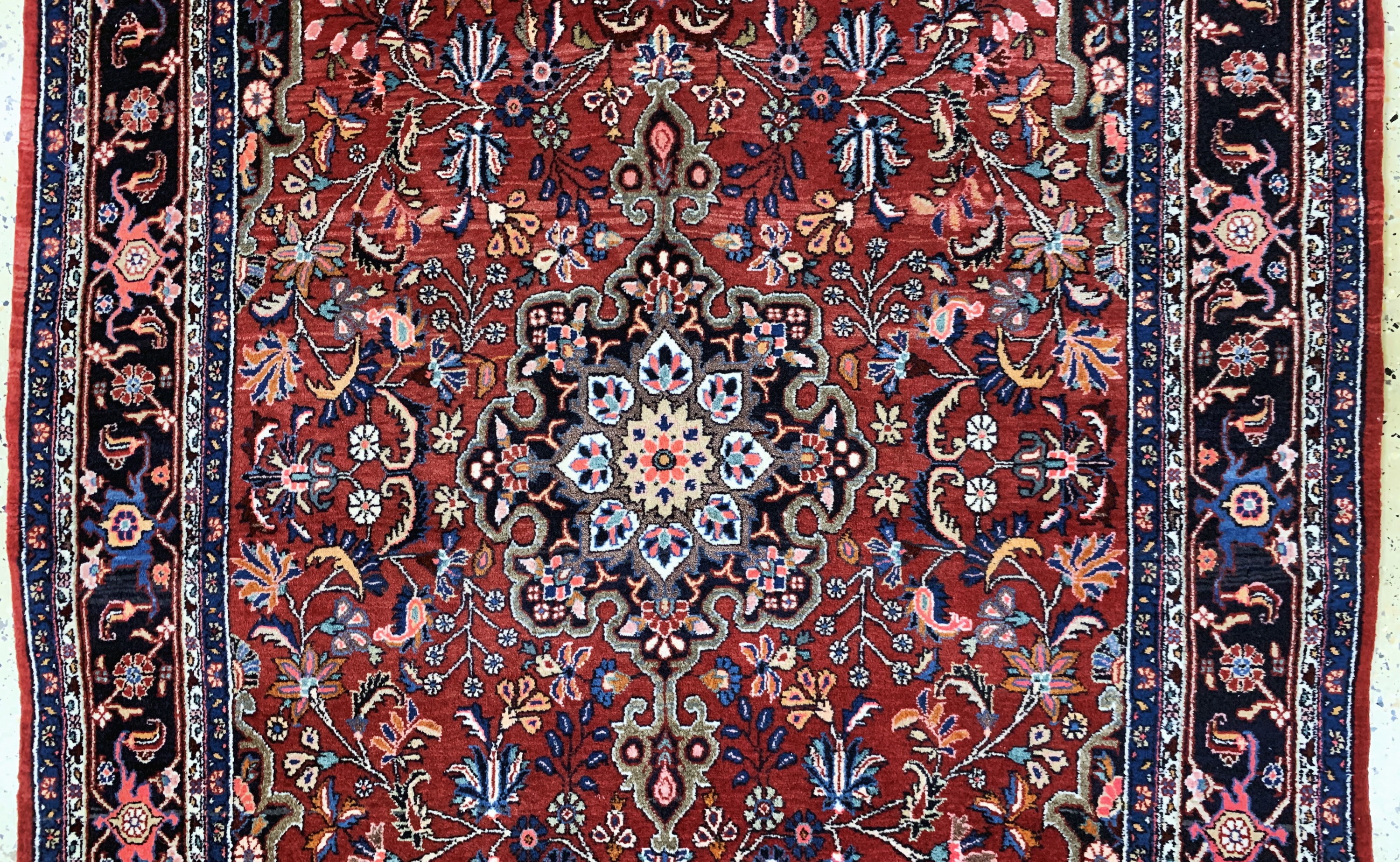 Detail b: Bidjar, Persien, Mitte 20.Jhd, Wolle auf Baumwolle, ca. 215 x 133 cm, EHZ: 1-2