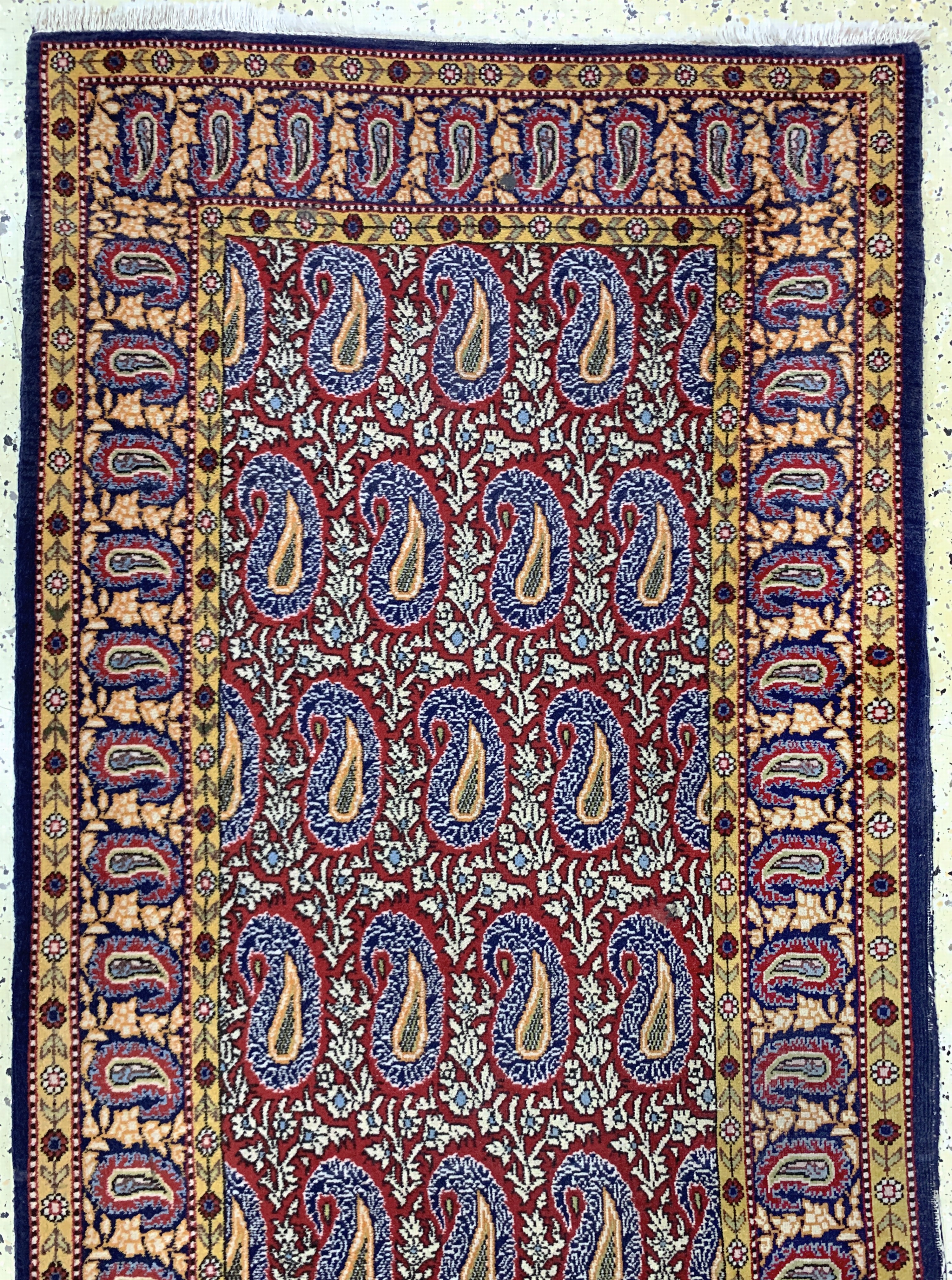 Detail a: Ghom alt, Persien, Mitte 20.Jhd, Wolle auf Baumwolle, ca. 410 x 93 cm, EHZ: 2