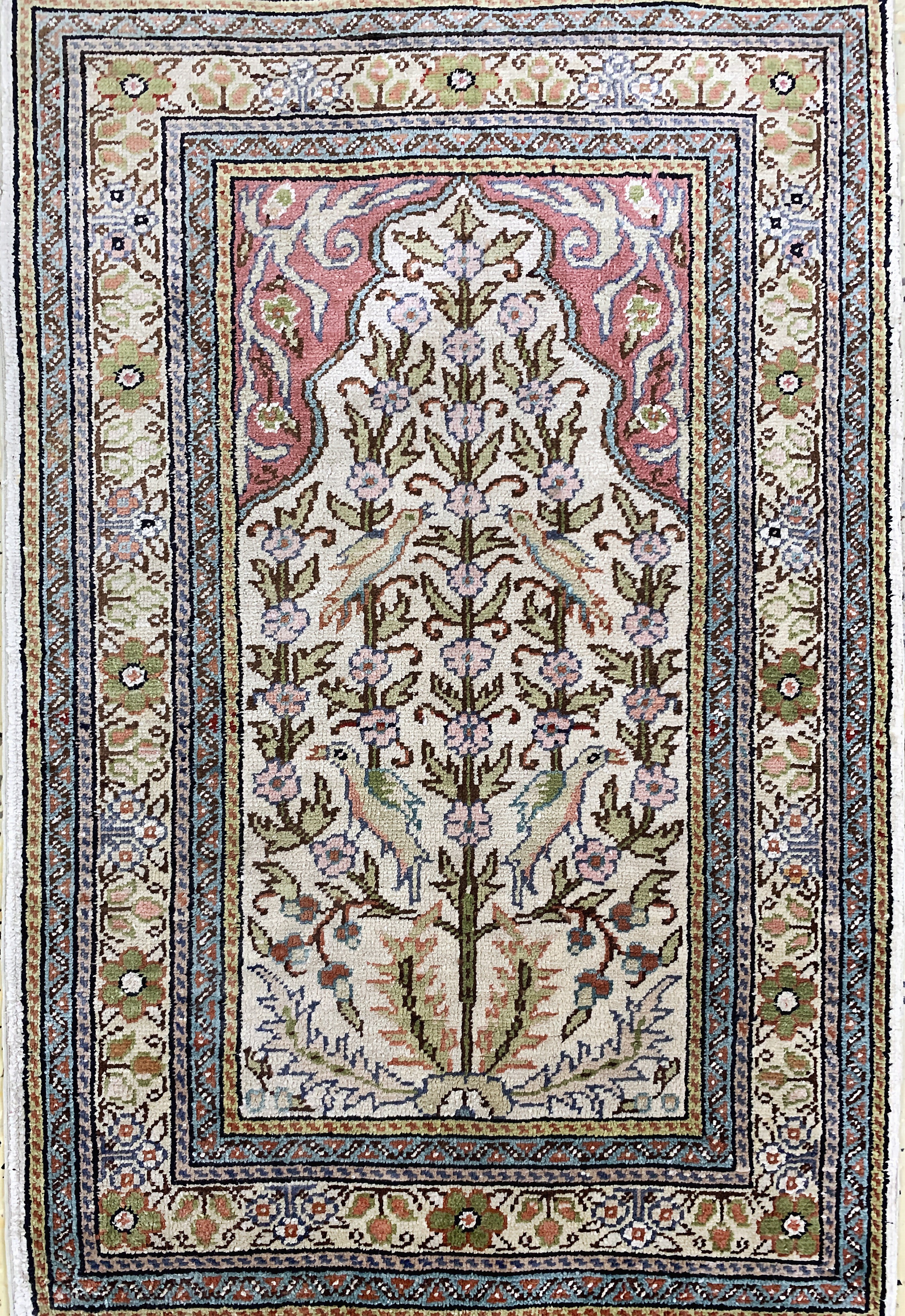 Detail d: 2 Lots Seiden Kayseri, Türkei, Mitte 20.Jhd, reine Naturseide, ca. 63 x 41 cm, EHZ:2