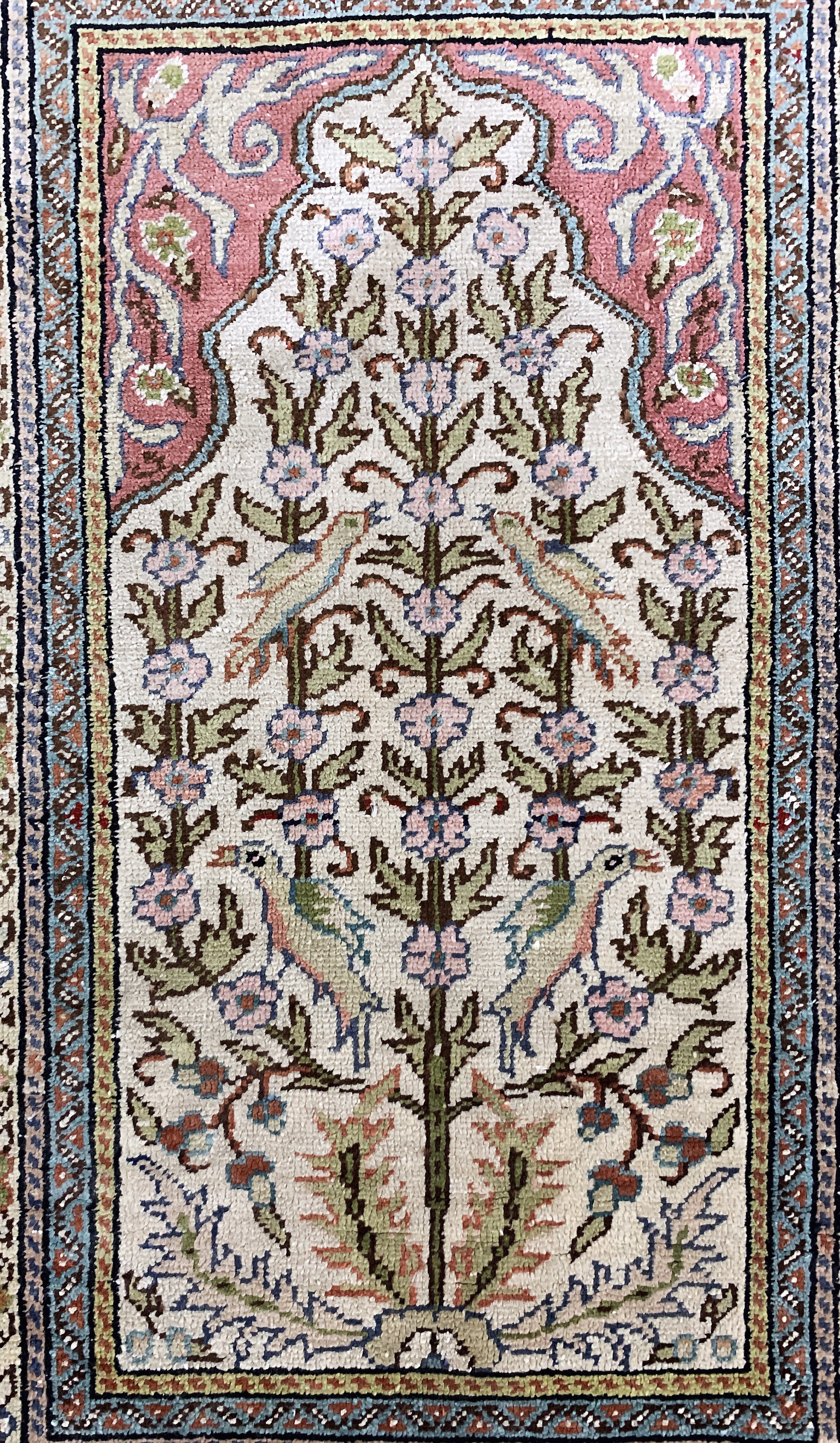 Detail e: 2 Lots Seiden Kayseri, Türkei, Mitte 20.Jhd, reine Naturseide, ca. 63 x 41 cm, EHZ:2