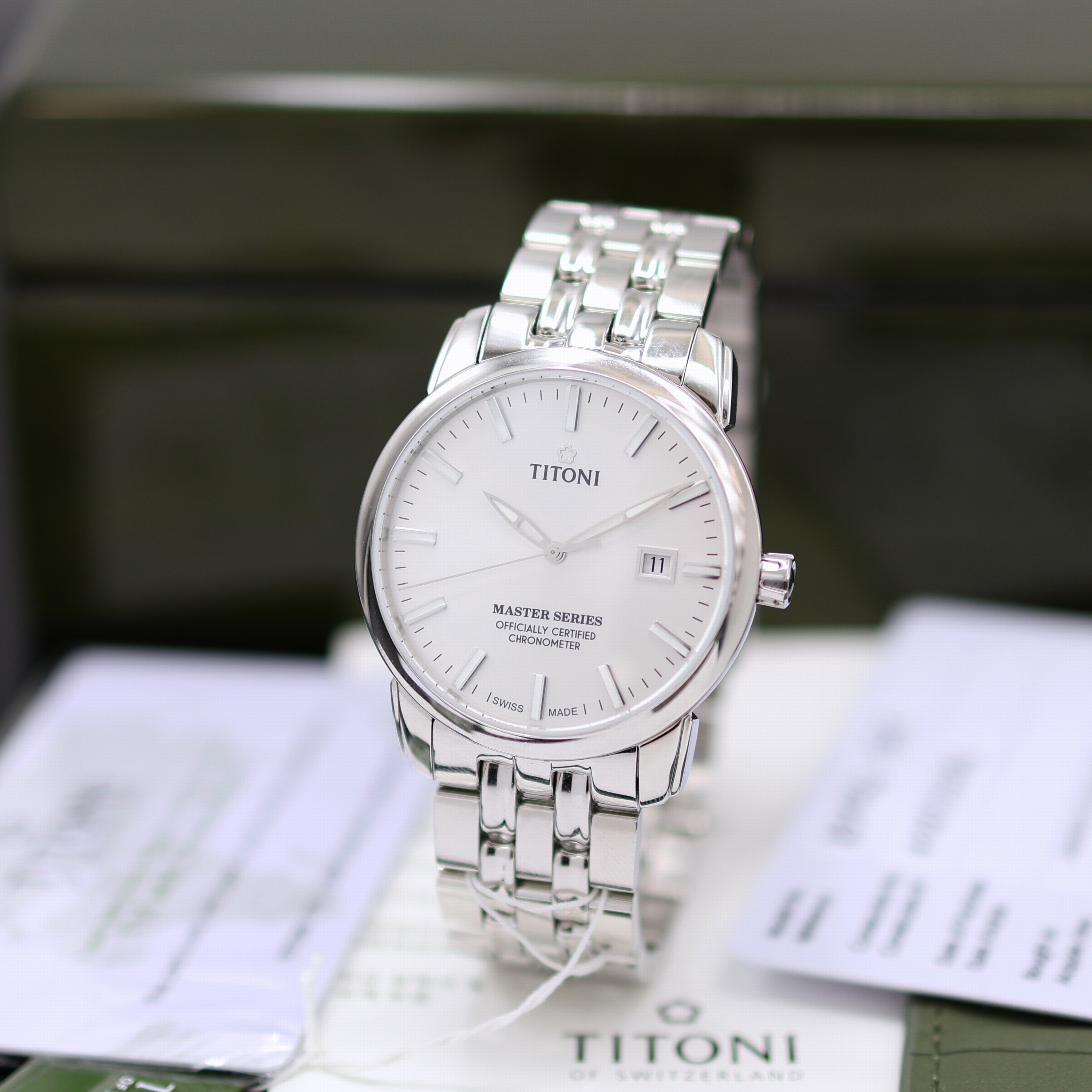Image 27131070 - TITONI Master Series Chronometer ungetragene Herrenarmbanduhr Referenz 83188 S-575, ...