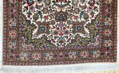 27131010c - Täbriz fein(50 Raj), Persien, Mitte 20.Jhd,Korkwolle auf Baumwolle, ca. 151 x 101 cm, ...