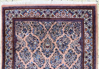 27131053a - Sarogh fein, Persien, Mitte 20.Jhd, Korkwolle auf Baumwolle, ca. 162 x 104 cm, EHZ: 2 ...