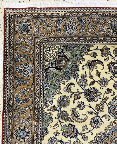 27131058c - Ghom Kork fein, Persien, Mitte 20.Jhd, Korkwolle mit Seide, ca. 210 x 140 cm, EHZ: 2 ...