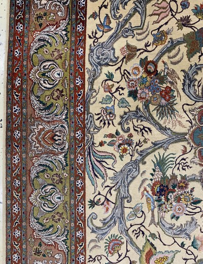27131062c - Täbriz fein(60 Raj), Persien, Mitte 20.Jhd,Korkwolle mit Seide, ca. 310 x 195 cm, ca. ...