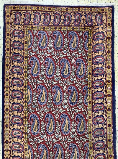 27131065a - Ghom alt, Persien, Mitte 20.Jhd, Wolle auf Baumwolle, ca. 410 x 93 cm, EHZ: 2 ...