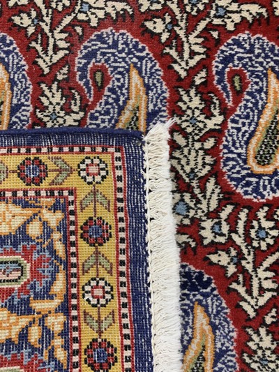 27131065g - Ghom alt, Persien, Mitte 20.Jhd, Wolle auf Baumwolle, ca. 410 x 93 cm, EHZ: 2 ...