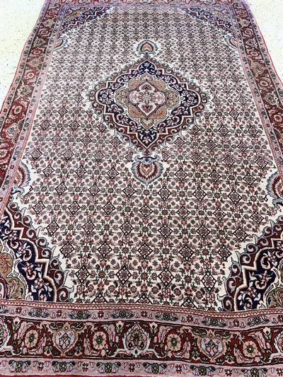 27131159g - Bidjar, Persien, Mitte 20.Jhd, Wolle auf Baumwolle, ca. 277 x 175 cm, EHZ: 2(leichter ...