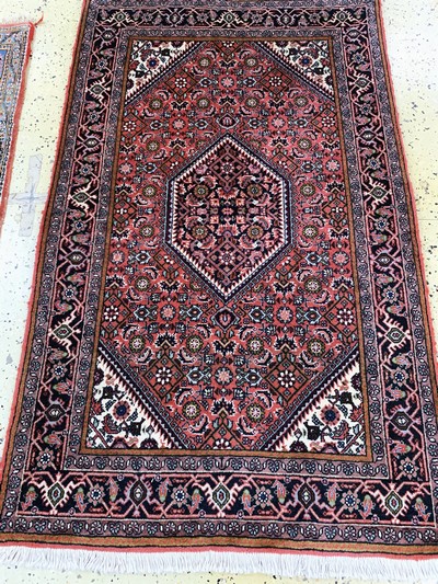 27131181c - 2 Lots Bidjar & Sarogh, Persien, Ende 20.Jhd, Wolle auf Baumwolle, ca. 135 x 80 cm & ...
