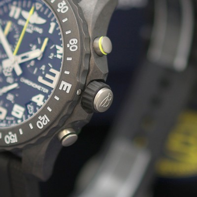 27131593c - BREITLING Endurance Pro Chronometer ungetragener Herrenchronograph Referenz X82310, ...