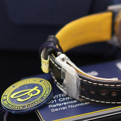 27131599c - BREITLING Navitimer B01 Chronometer ungetragener Herrenchronograph Referenz AB0138, ...