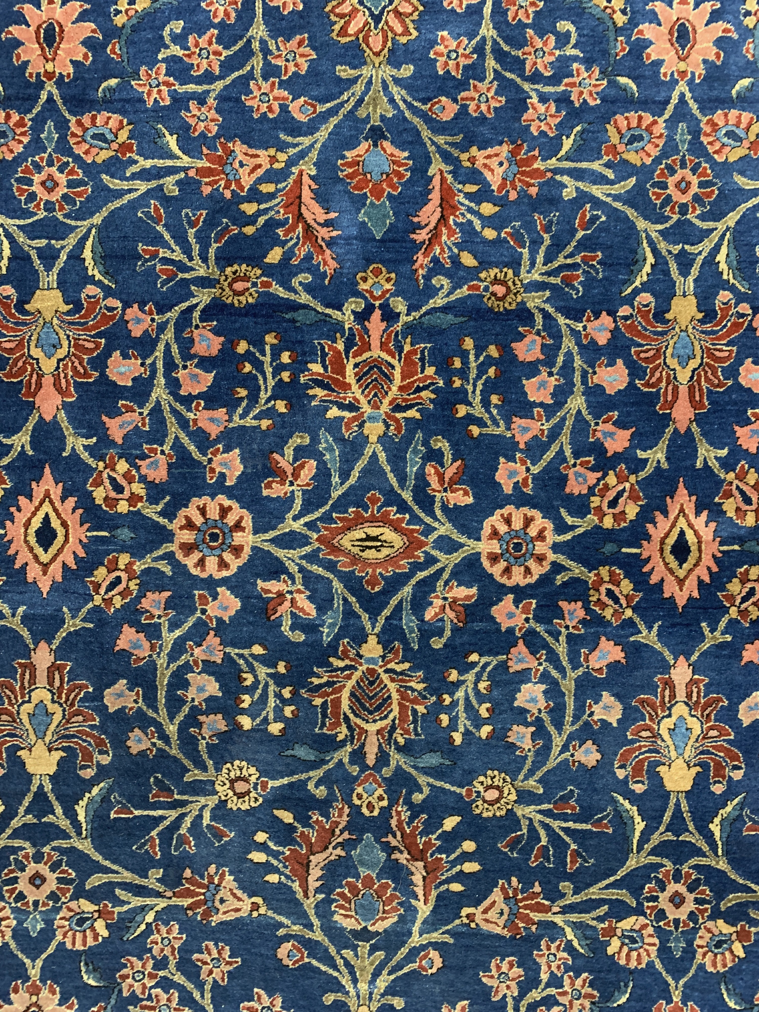 Detail d: "Manchester"Keschan antik, Persien, um 1900, Manchester-Korkwolle, ca. 330 x 220 cm, EHZ: 2(restaurierungen),Rückseite mit pflanzlichem ...