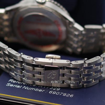 27131667c - BREITLING Navitimer Chronometer ungetragene Herrenarmbanduhr Referenz A17329, Automatik, ...