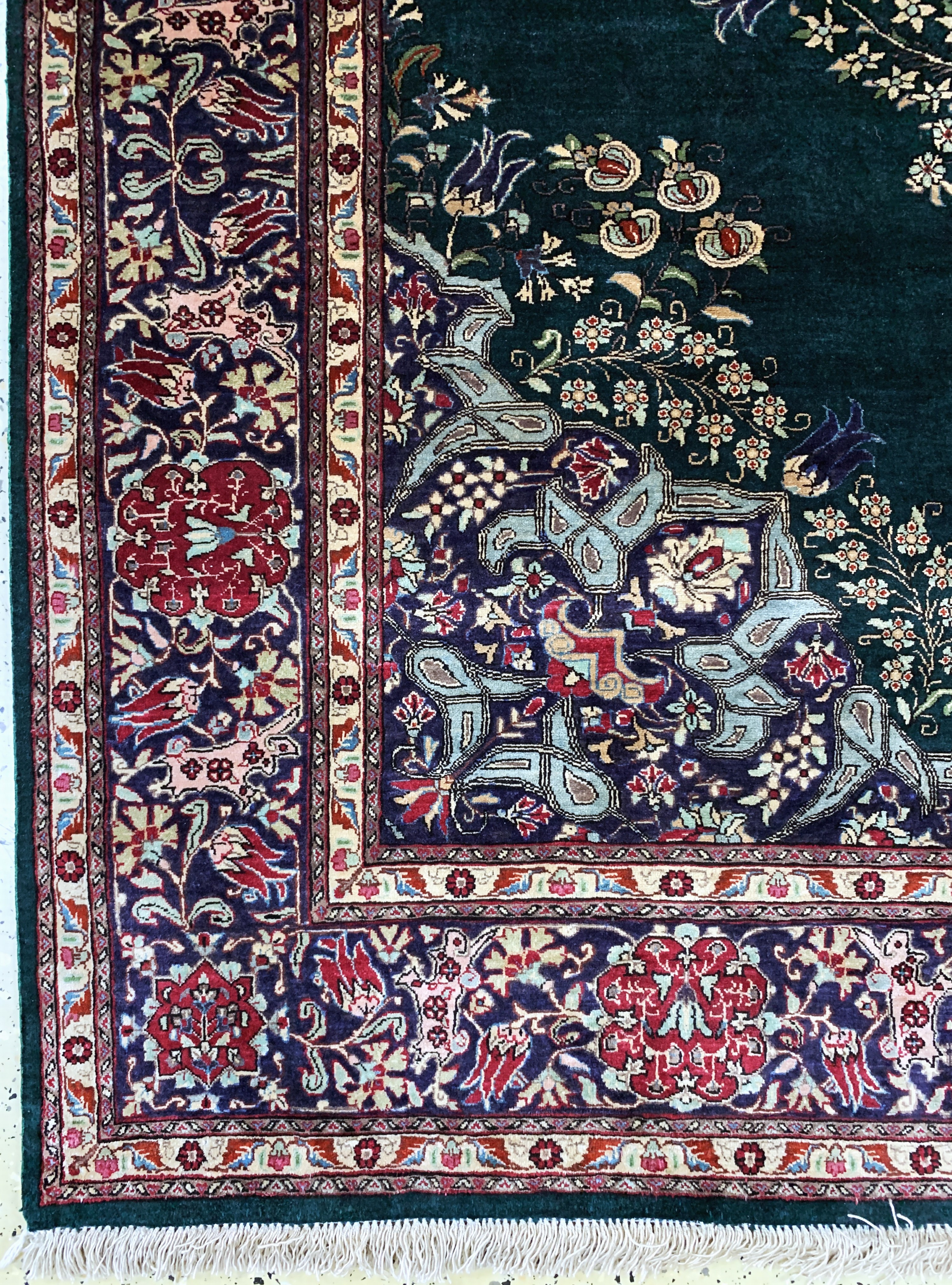 Detail b: Ghom Seide fein, Persien, Mitte 20.Jhd, reine Naturseide, ca. 197 x 137 cm, EHZ: 2