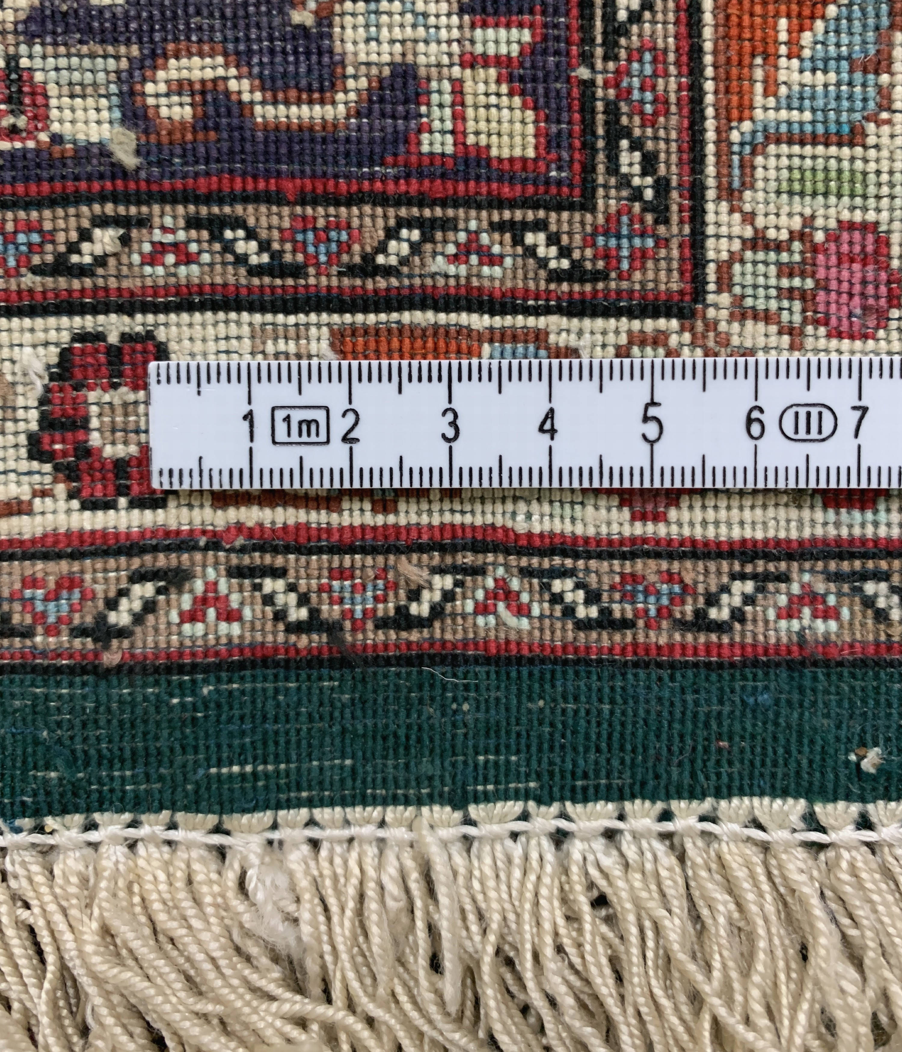 Detail g: Ghom Seide fein, Persien, Mitte 20.Jhd, reine Naturseide, ca. 197 x 137 cm, EHZ: 2