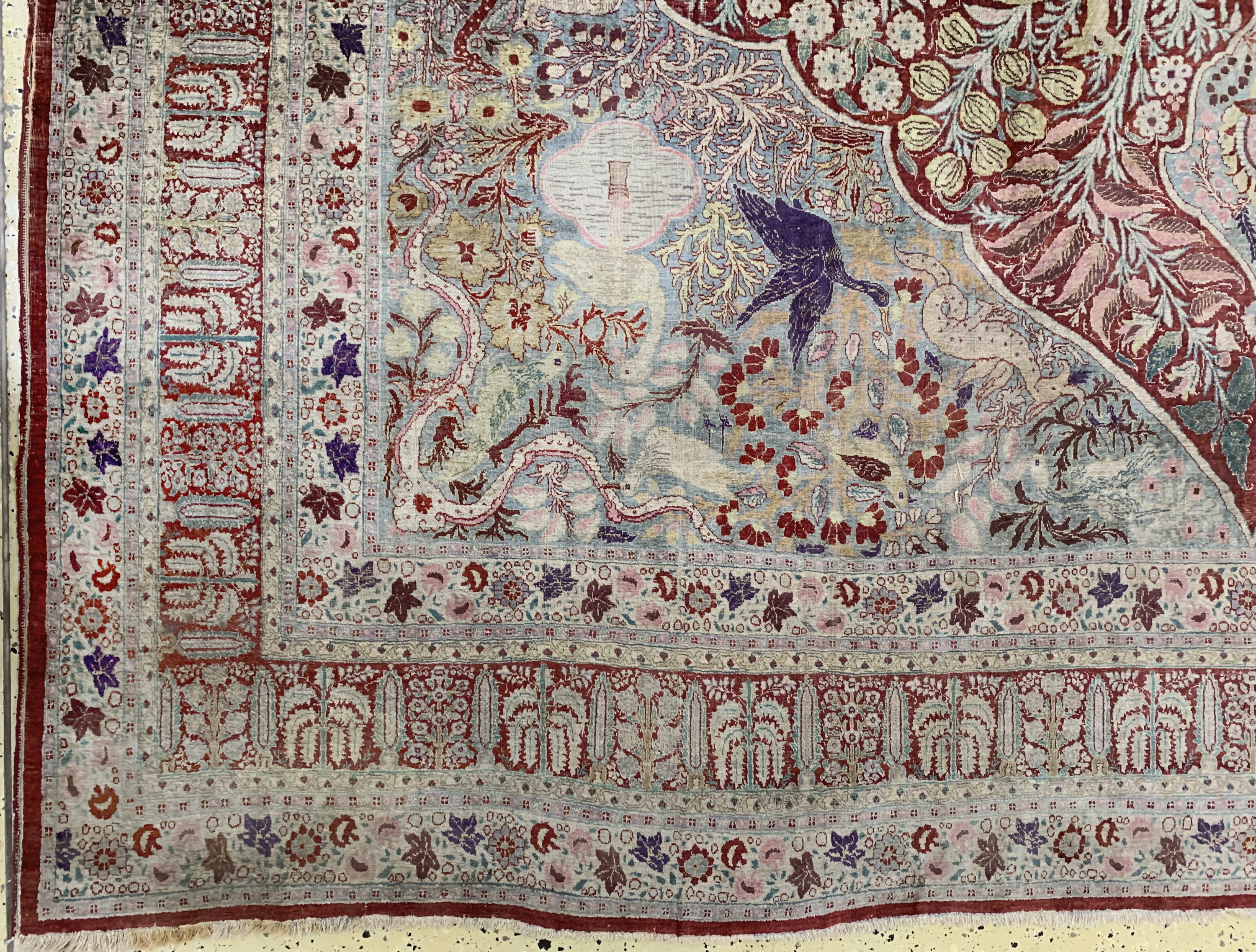 Detail b: Seiden Täbriz antik, Persien, 19.Jhd, reineNaturseide, ca. 401 x 278 cm, EHZ:(gleichmäßigdünn)