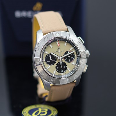 27131740b - BREITLING Avenger B01 Chronometer ungetragener Armbandchronograph Referenz AB0147, ...