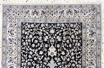 27131751a - Nain fein(6 La), Persien, Mitte 20.Jhd, Korkwolle mit Seide, ca. 193 x 118 cm, ca. ...