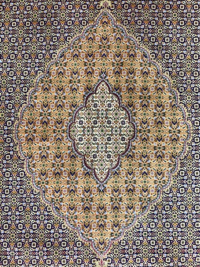 27131764d - Täbriz fein(50 Raj), Persien, Mitte 20.Jhd,Korkwolle mit Seide, ca. 302 x 202 cm, ca. ...