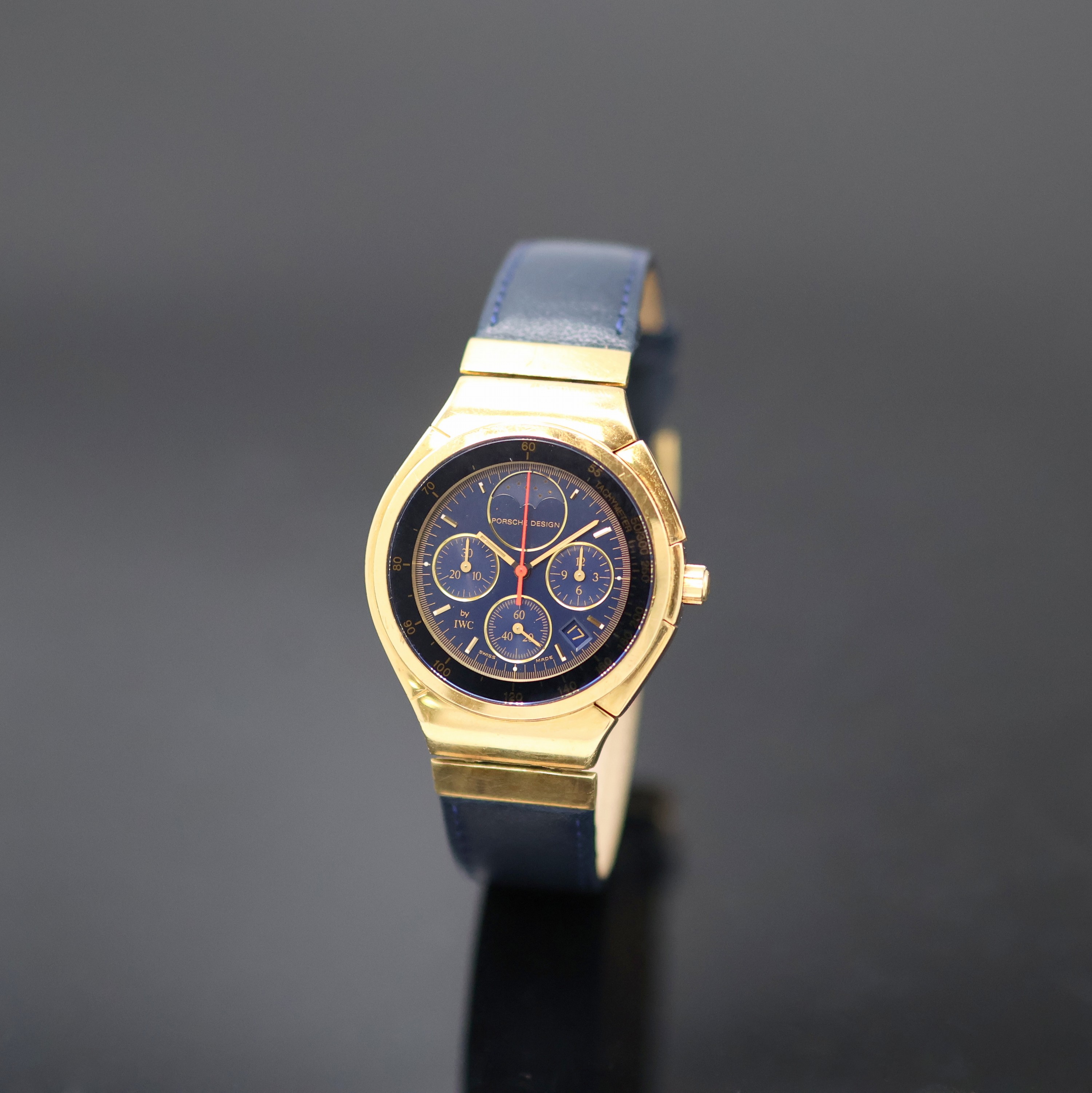 Image 27131984 - IWC / Porsche Design Armbandchronograph Referenz 3748, Schweiz um 1985, massives GG ...