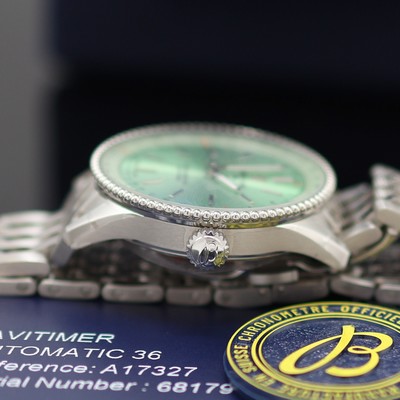 27131922d - BREITLING Navitimer Chronometer ungetragene Armbanduhr Referenz A17327, Automatik, ...