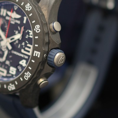 27131923c - BREITLING Endurance Pro Chronometer ungetragener Herrenchronograph Referenz X82310, ...