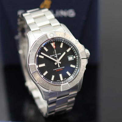 27131928b - BREITLING Avenger Chronometer ungetragene Herrenarmbanduhr Referenz A17328, ...