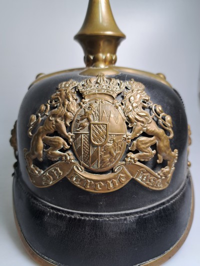 27131950g - Pickelhaube der Gendarmerie, Kgr. Bayern, um 1910-18, Lederinnenfutter, Spite und ...