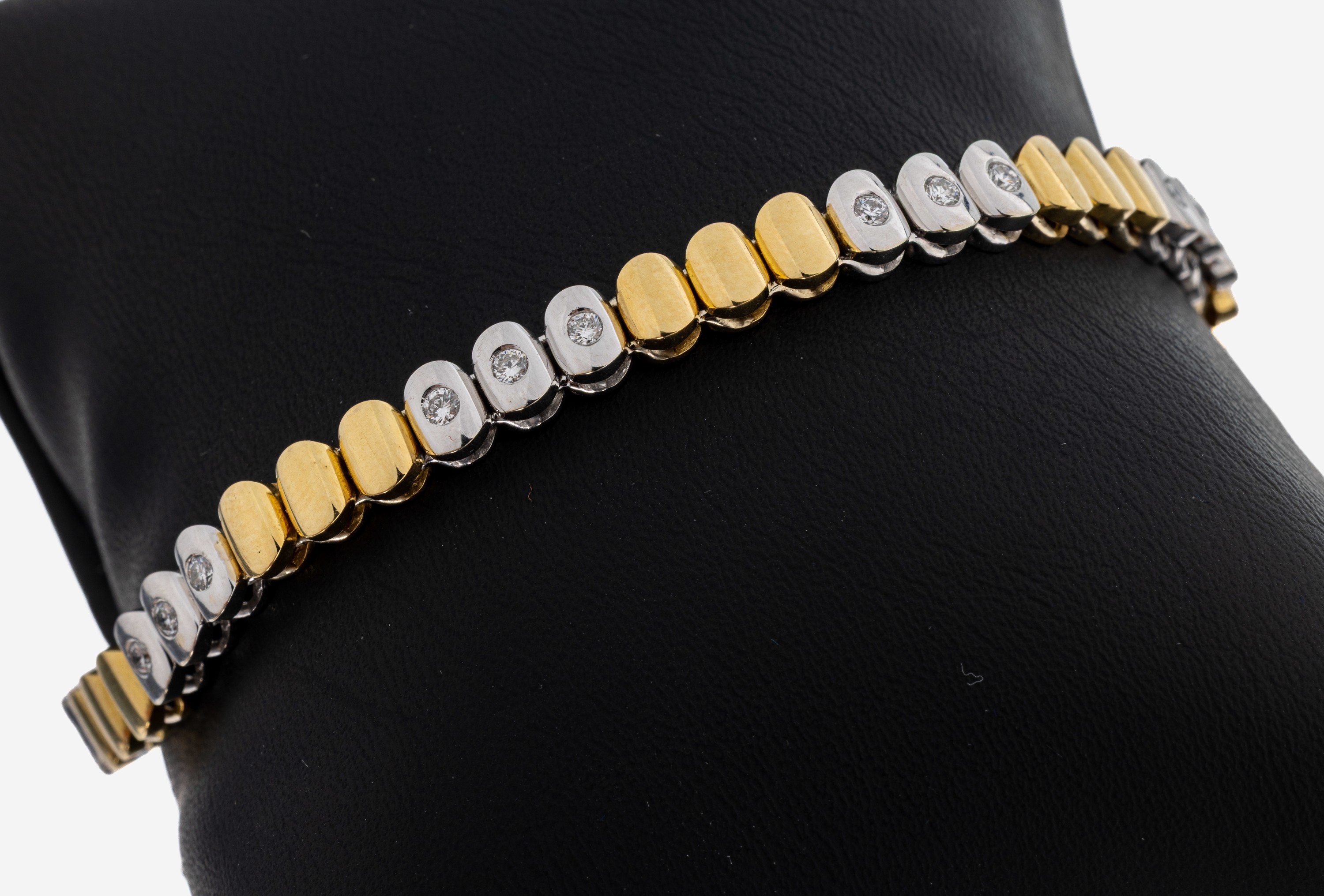 Image 27132124 - 18 kt Gold Brillant-Armband, GG/WG 750/000,ovale Glieder, WG-Glieder mit 21 Brillanten ...