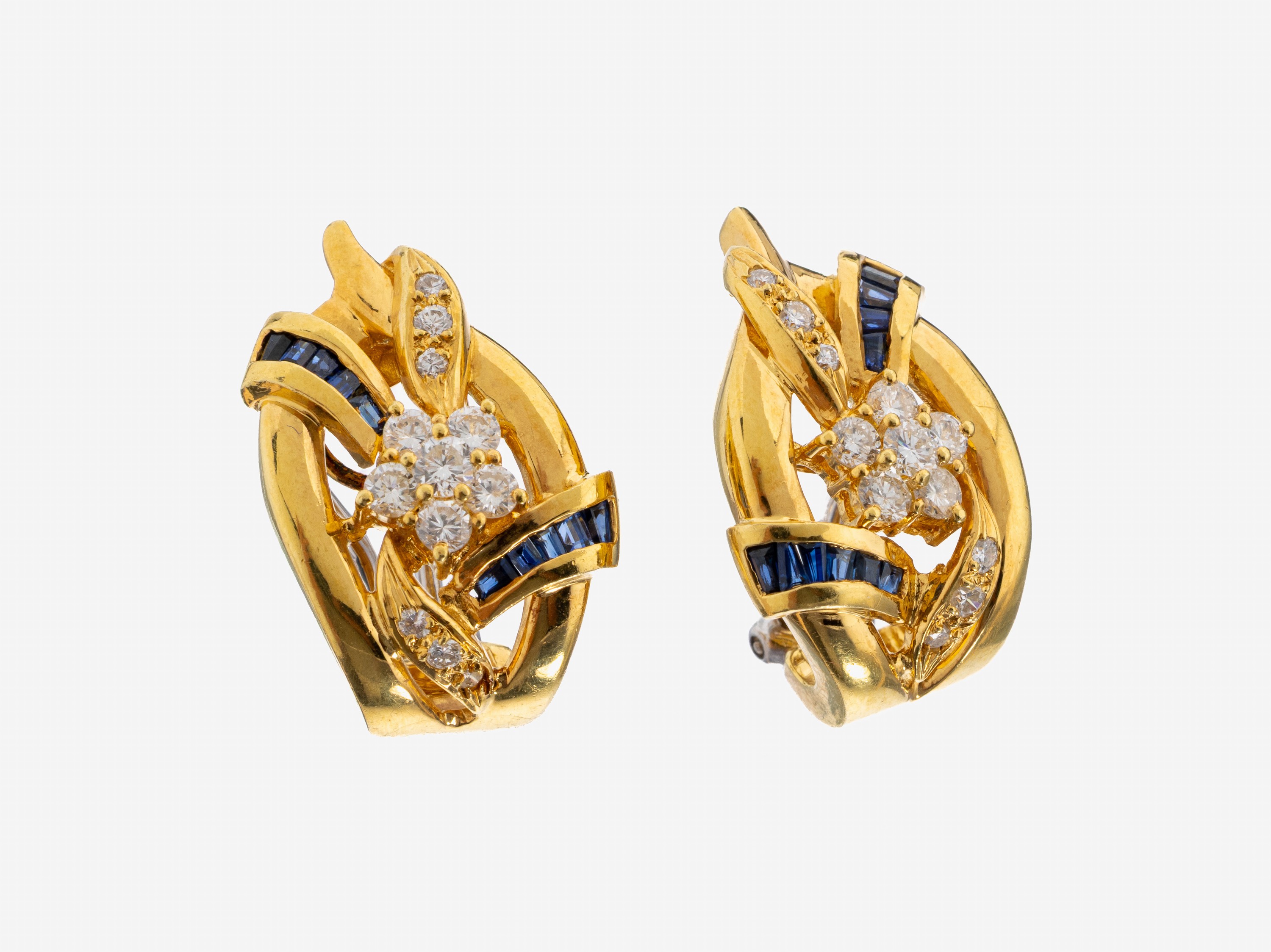Image 27132220 - Paar 18 kt Gold Brillant-Saphir-Ohrclips, GG/WG 750/000, abstraktes Design, 24 ...