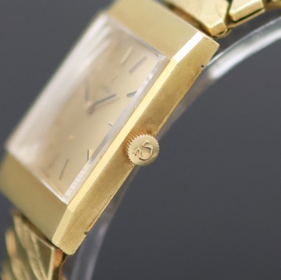 27132210c - OMEGA seltene Armbanduhr in GG 750/000 Referenz 111065, Schweiz um 1966, 2-teil. Geh. ...