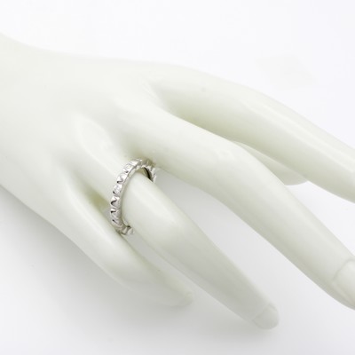 27132663a - Ring mit Brillanten, WG 750/000, 6 Brill. in rechteckige Elemente gef. zus. ca. 0.03 ct ...