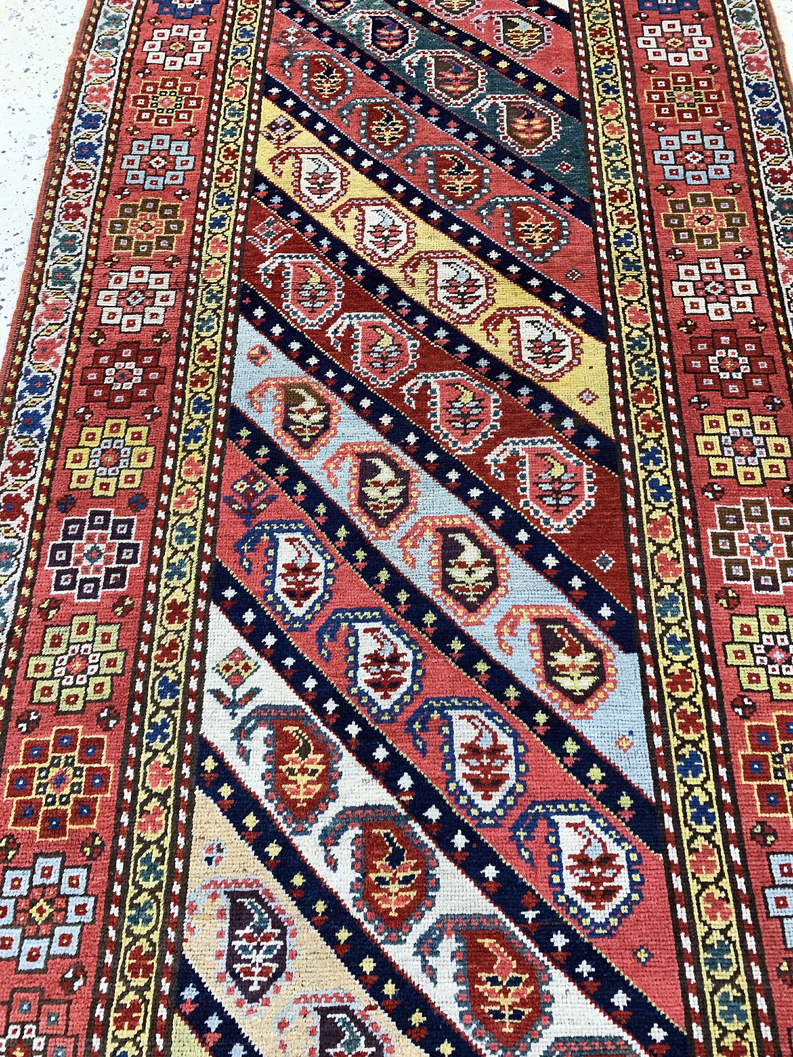 Detail f: Streifen"Gendje"antik, Kaukasus, um 1900, Wolle auf Wolle, ca. 327 x 106 cm, gereinigt, EHZ: 2