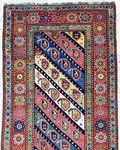 27132785a - Streifen´Gendje´antik, Kaukasus, um 1900, Wolle auf Wolle, ca. 327 x 106 cm, gereinigt, ...