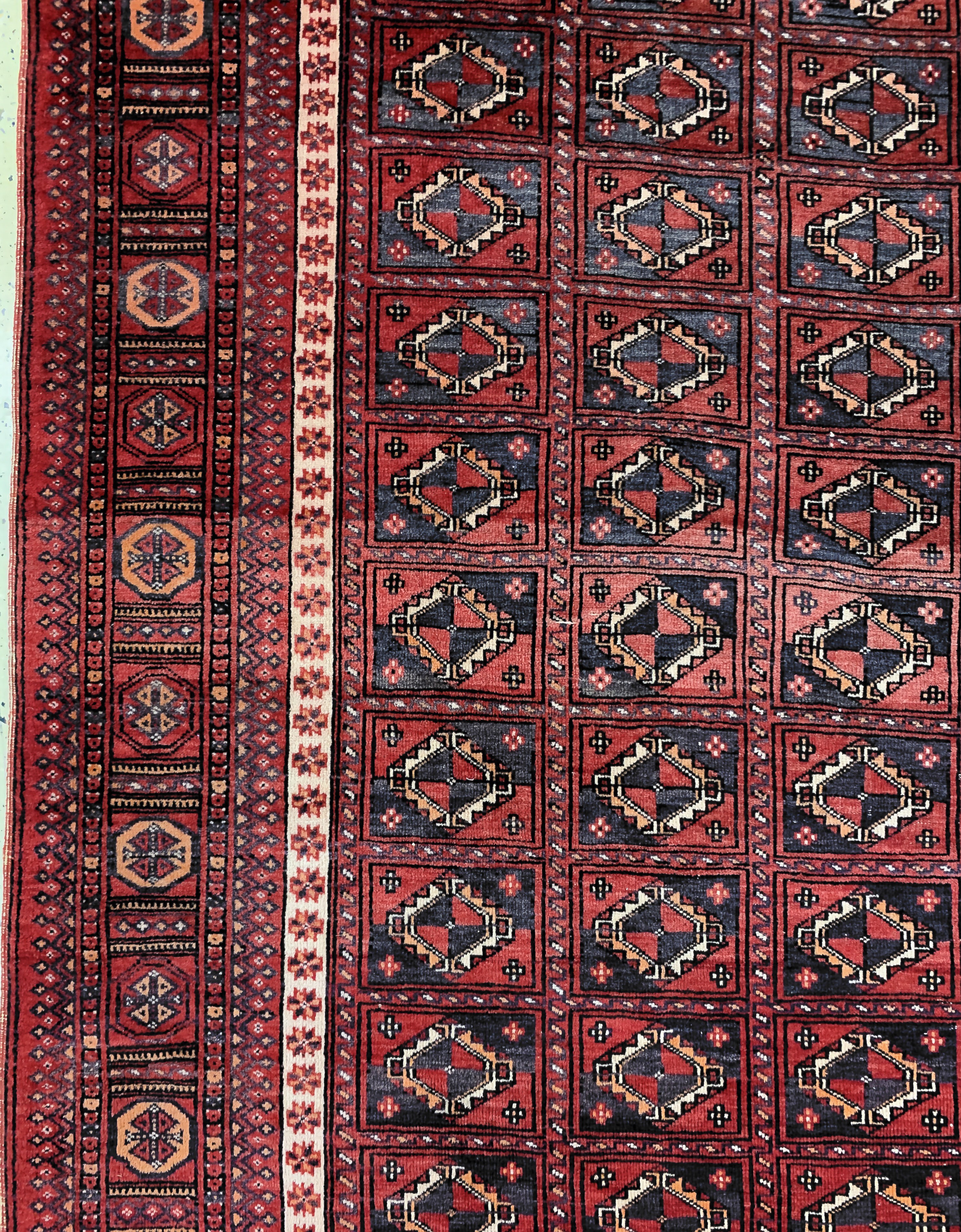 Detail c: Belutsch, Persien, Mitte 20.Jhd, Wolle auf Wolle, ca. 310 x 205 cm, EHZ: 2-3