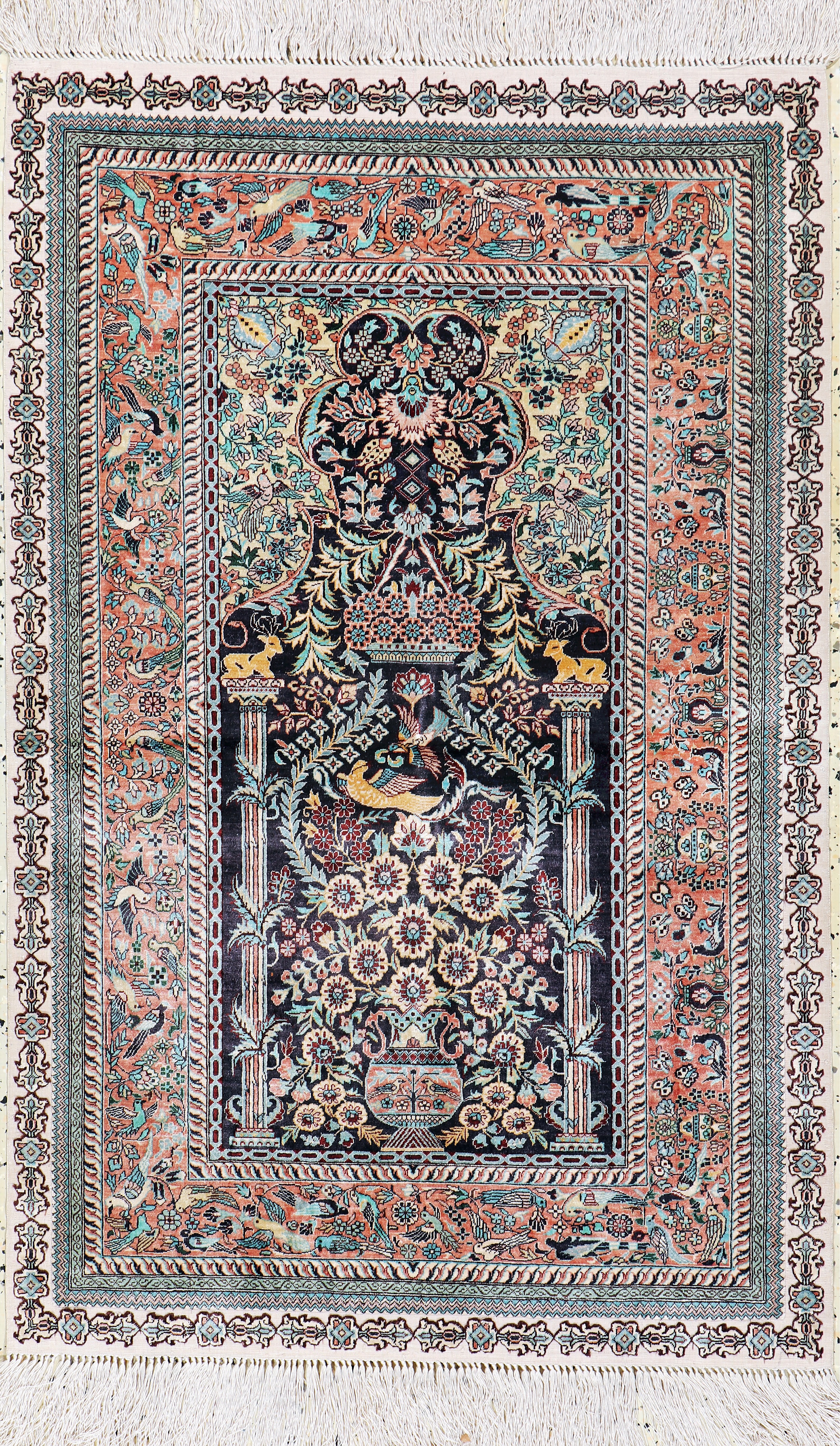 Image 27132814 - Hereke Seide, China, Ende 20.Jhd, reine Naturseide, ca. 125 x 80 cm, EHZ: 2 ...