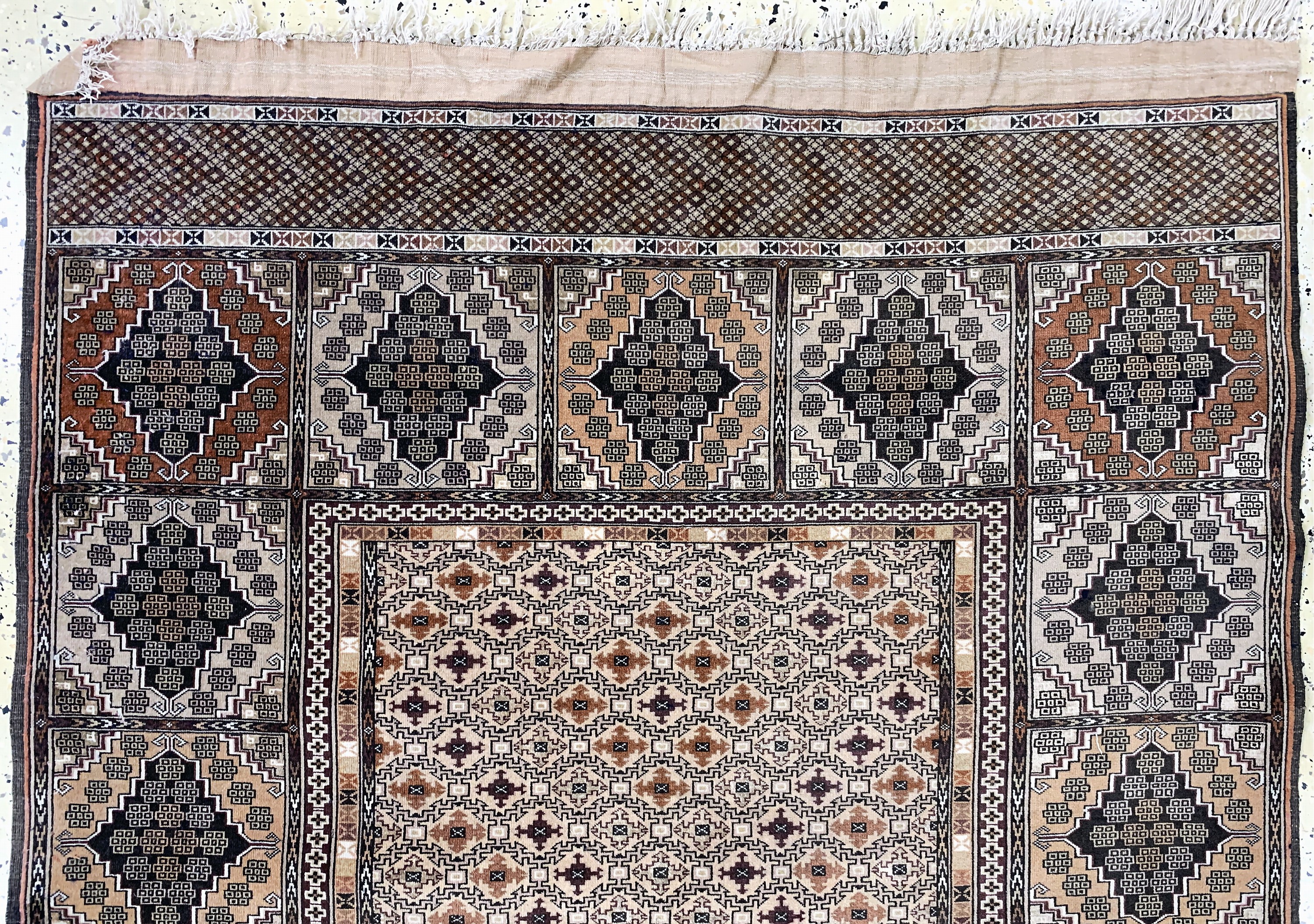 Detail a: Mauri fein, Afghanistan, Ende 20.Jhd, Wolleauf Baumwolle, ca. 160 x 120 cm, EHZ: 2